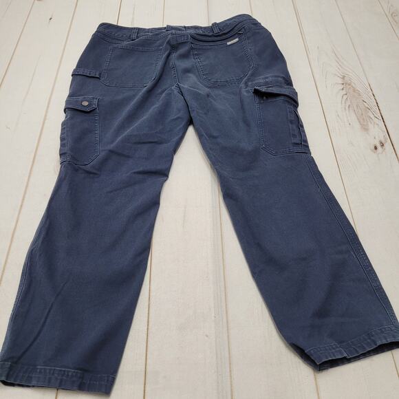 Duluth Trading curvesetter waistband utility carpenter work pants blue short - Picture 2 of 7